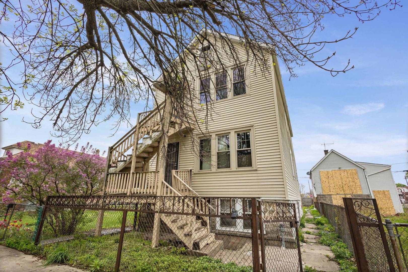 8405 S Baltimore AVE, Chicago, IL 60617