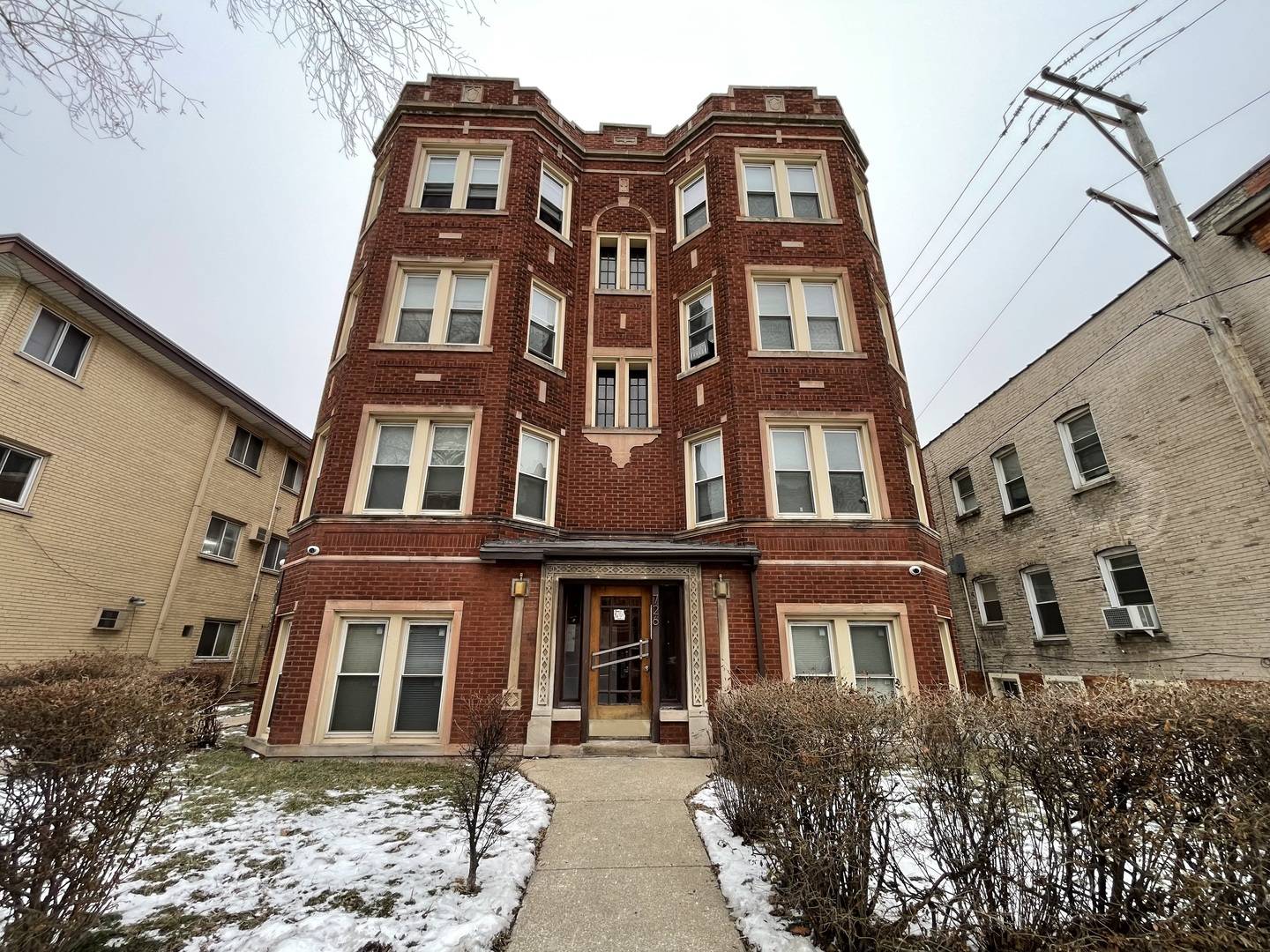 722 N AUSTIN BLVD #3W, Oak Park, IL 60302