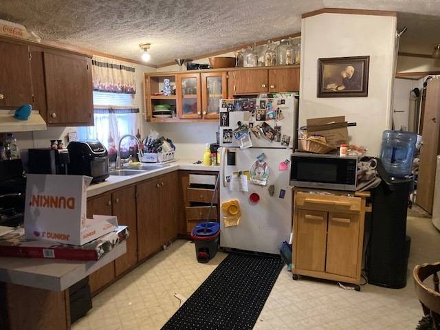 705 E mesa CT, Godley, IL 60407