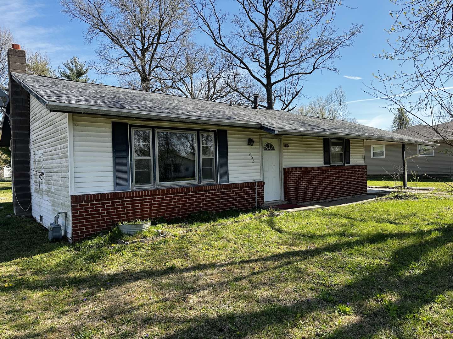 402 E Logan ST, Desoto, IL 62924