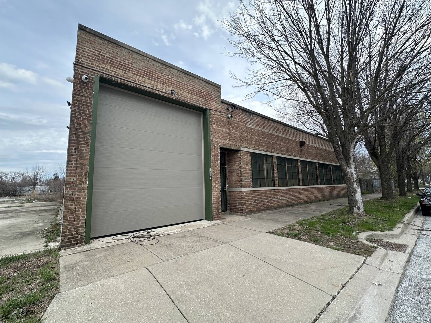 12129 S Peoria ST, Chicago, IL 60643