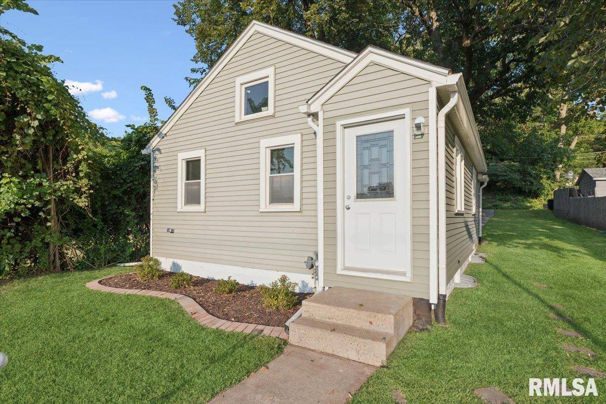 4105 11TH ST, Rock Island, IL 61201