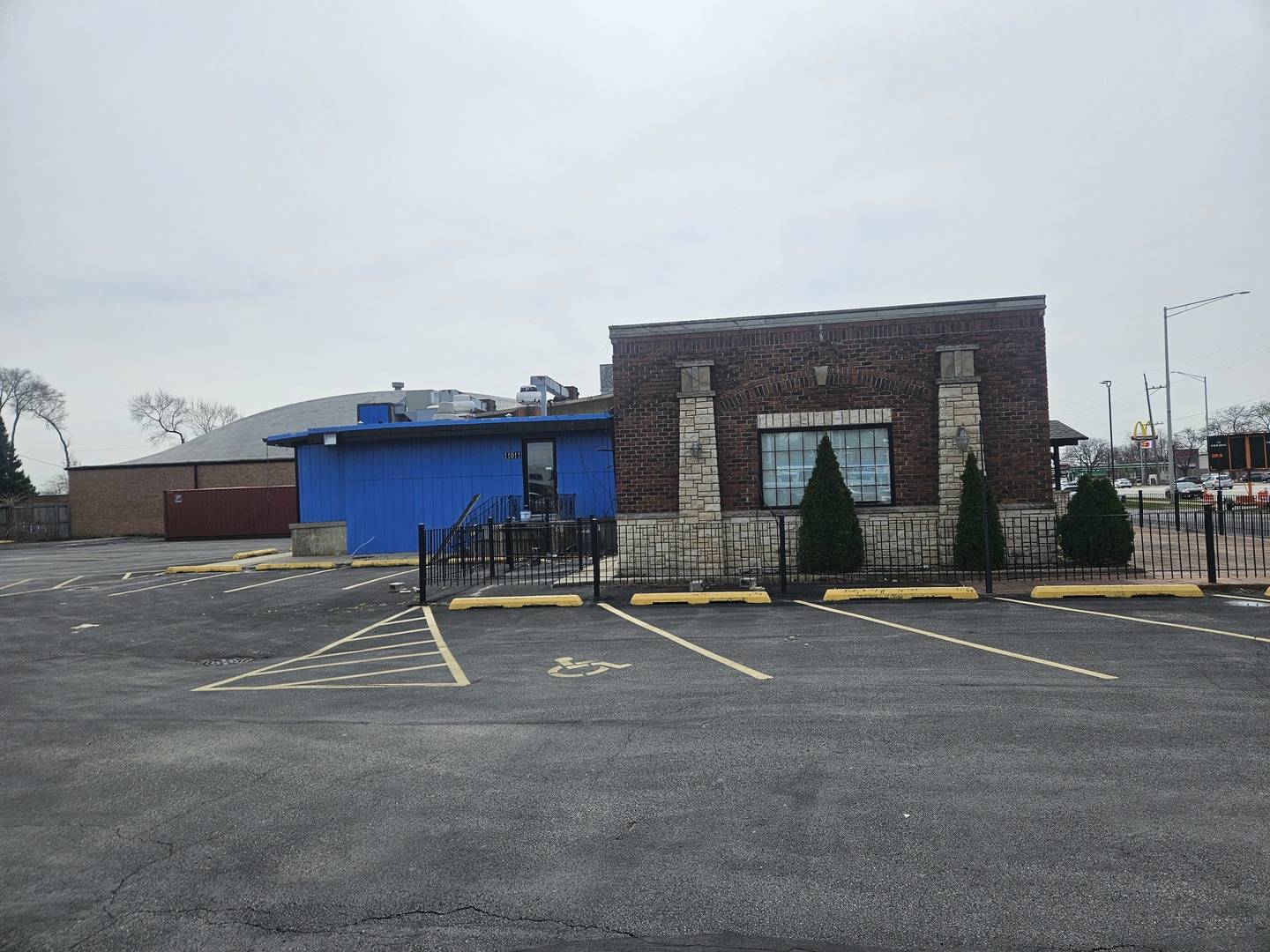 11011 Southwest HWY, Palos Hills, IL 60465