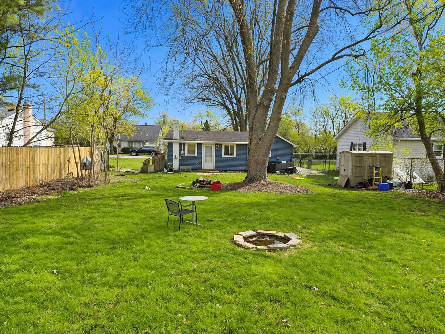 37854 Harper AVE, Beach Park, IL 60087