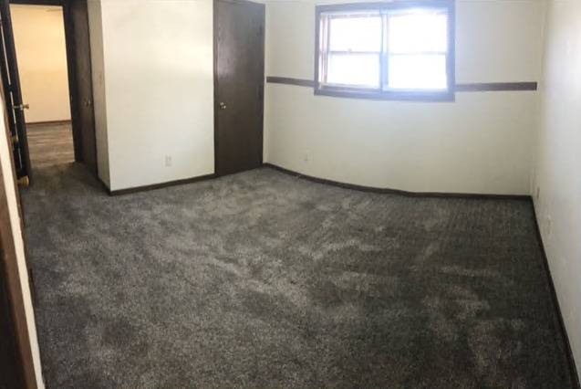 1320 E 38th ST #4, Davenport, IA 52807