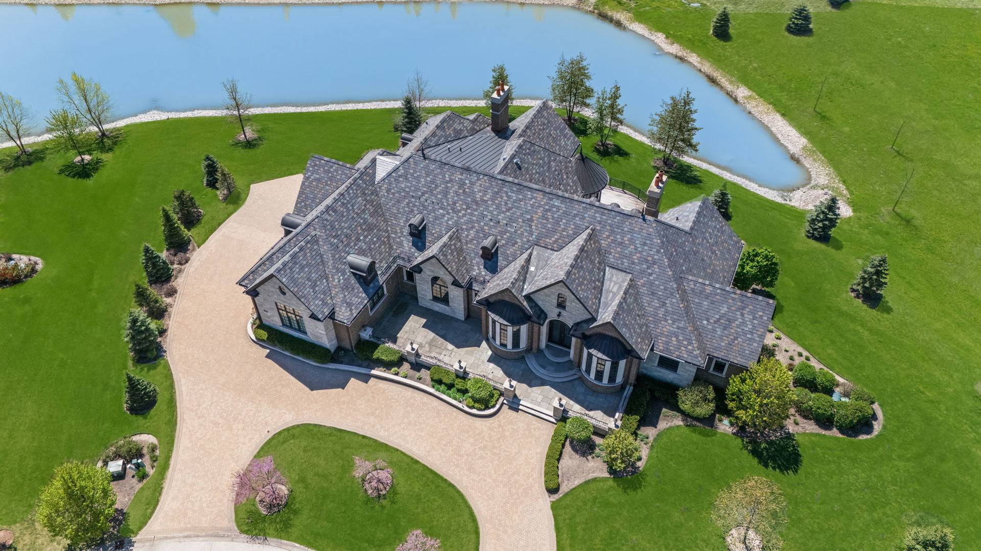 23 Enclave CT, South Barrington, IL 60010