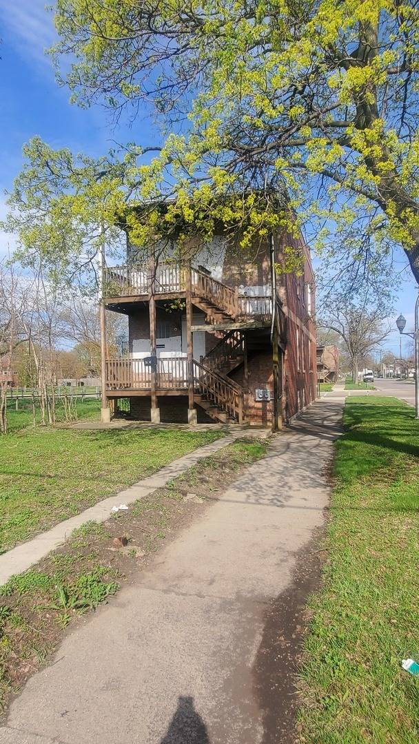 5258 S Emerald AVE, Chicago, IL 60609