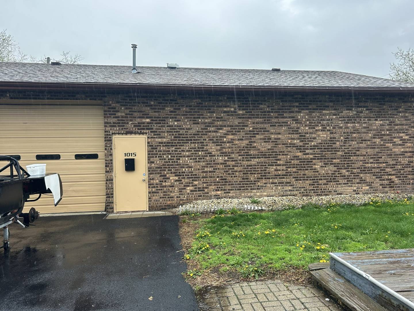 1015 E Broadway AVE, Bradley, IL 60915