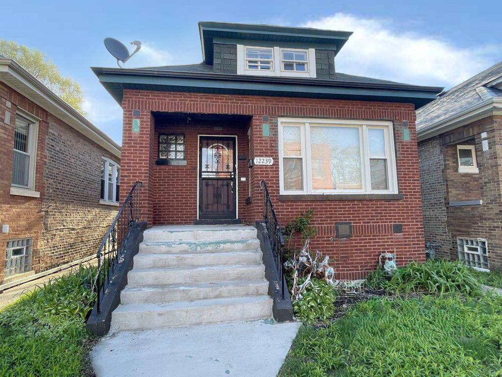 12239 S Parnell AVE, Chicago, IL 60628