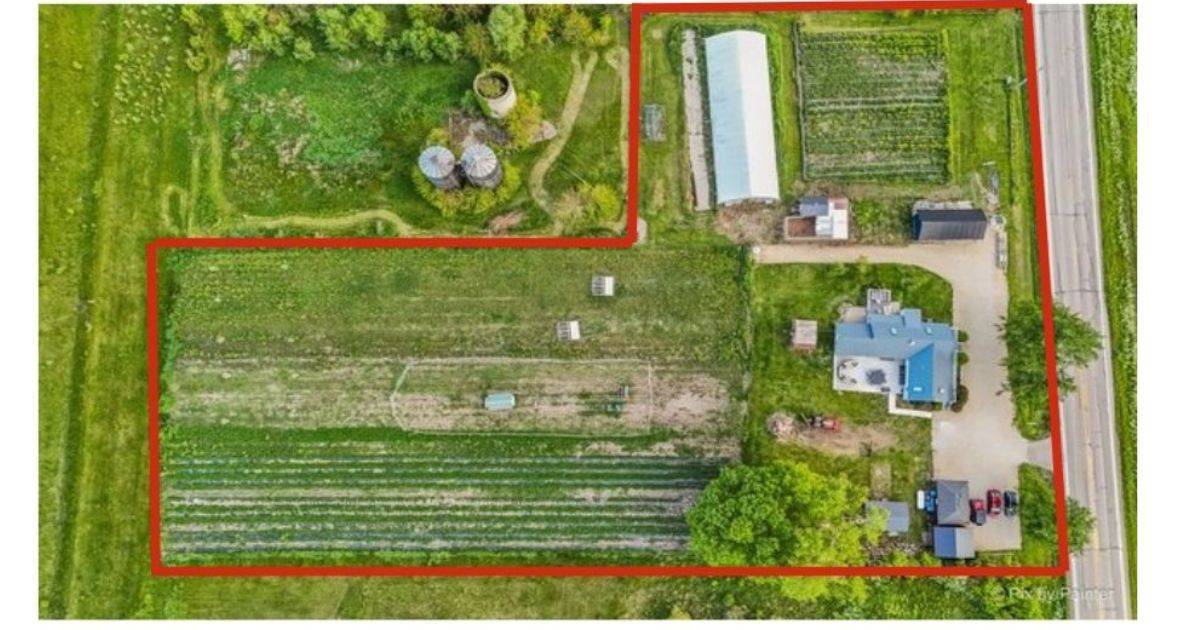 2S919 Dauberman RD, Elburn, IL 60119