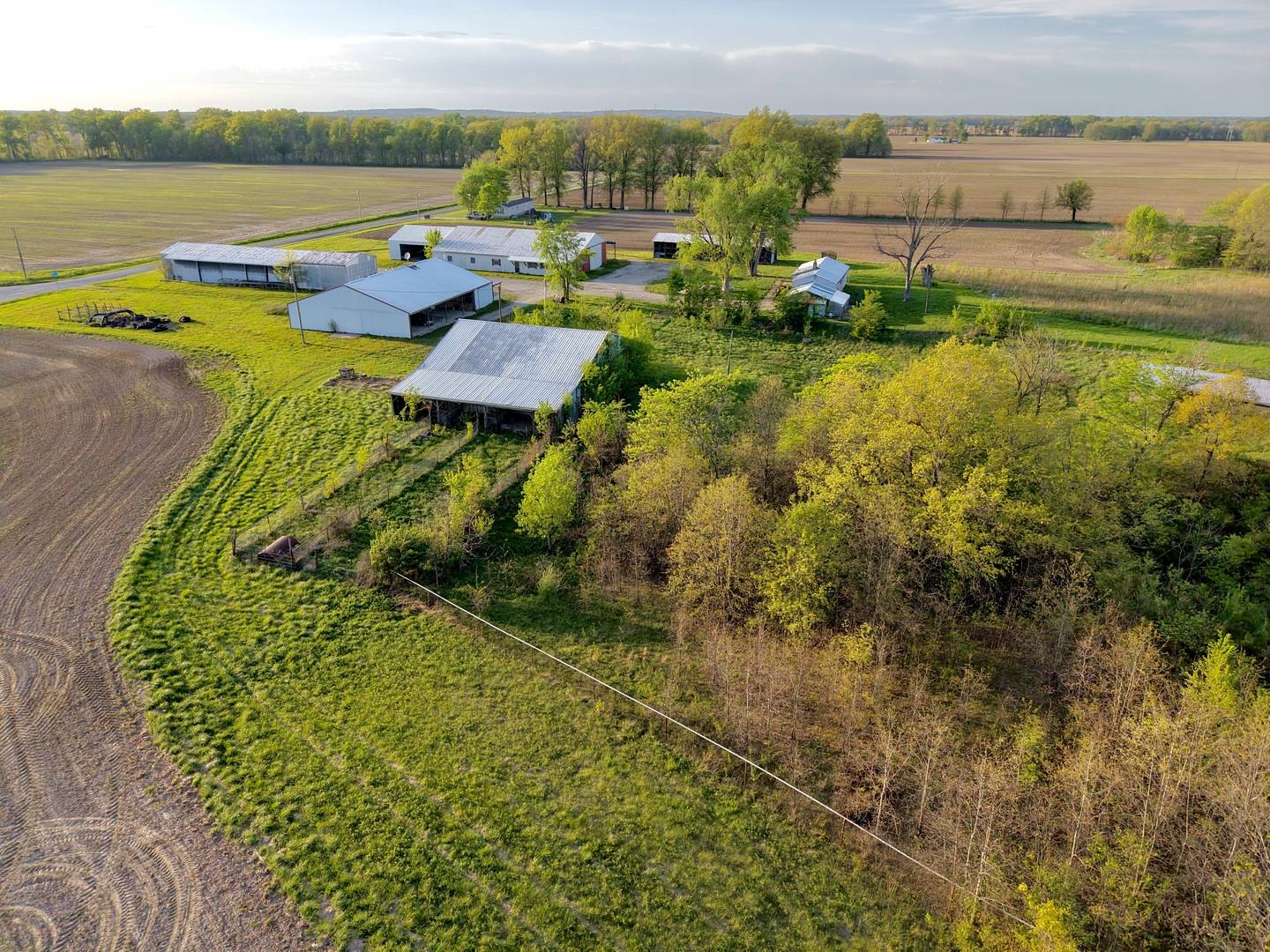 000 N 1900 ST, Cowden, IL 62863