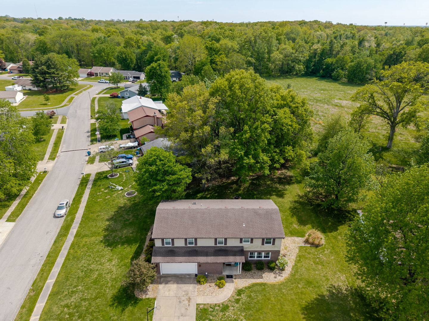 4401 Woodglen LN, Mt Vernon, IL 62864