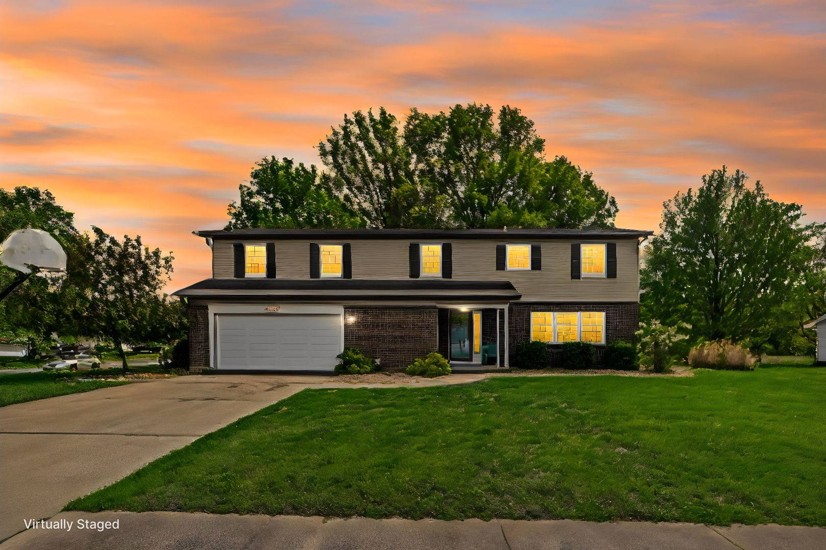 4401 Woodglen LN, Mt Vernon, IL 62864