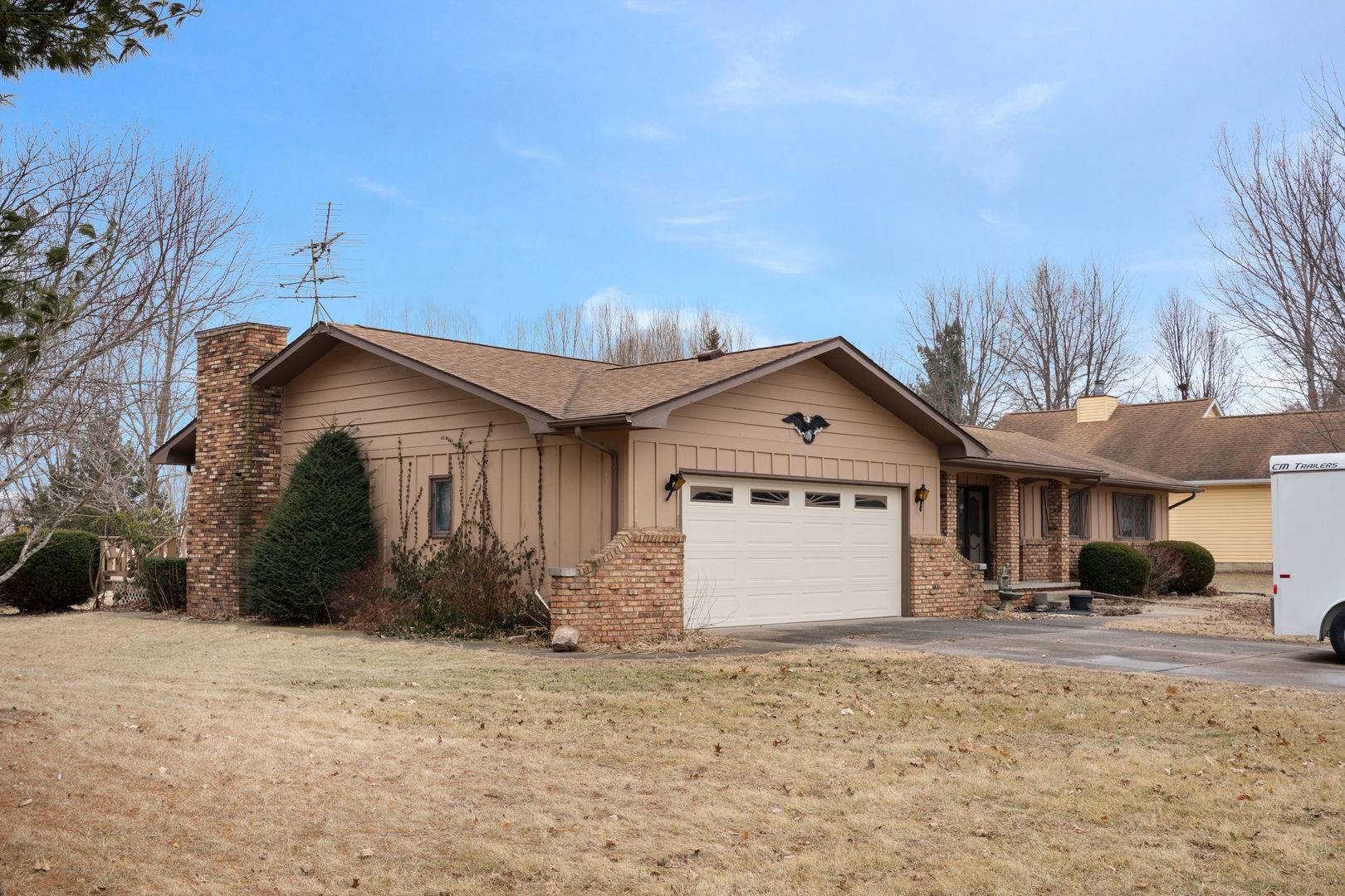 67 Crestview DR, Geneseo, IL 61254
