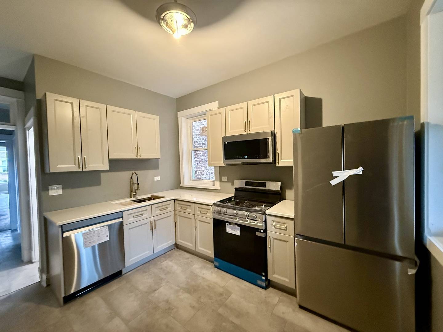 7340 S Yale AVE, Chicago, IL 60621