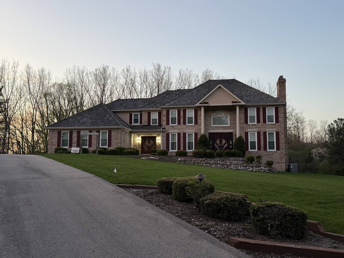 24868 N Blue Stem CT, Tower Lakes, IL 60010