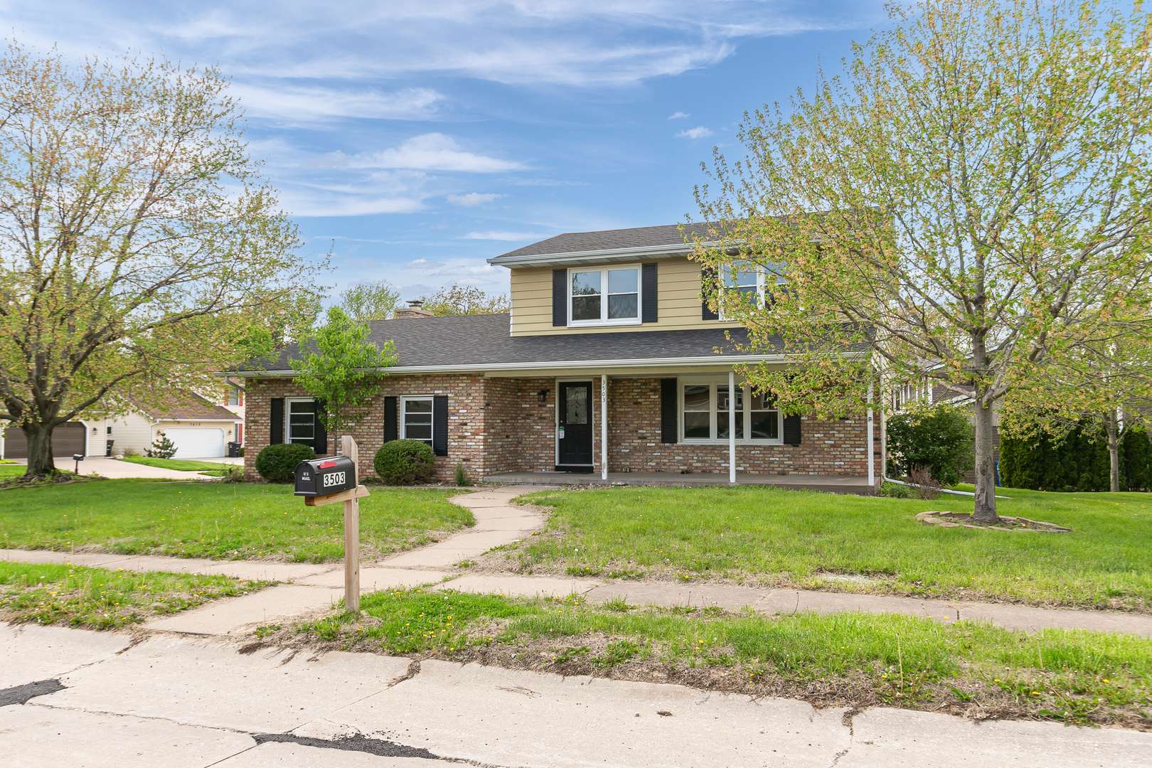 3503 32ND ST, Moline, IL 61265