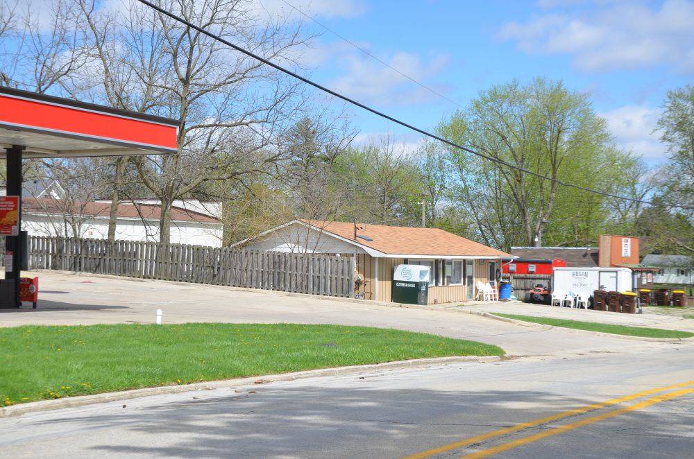 216 Chicago RD, Paw Paw, IL 61353