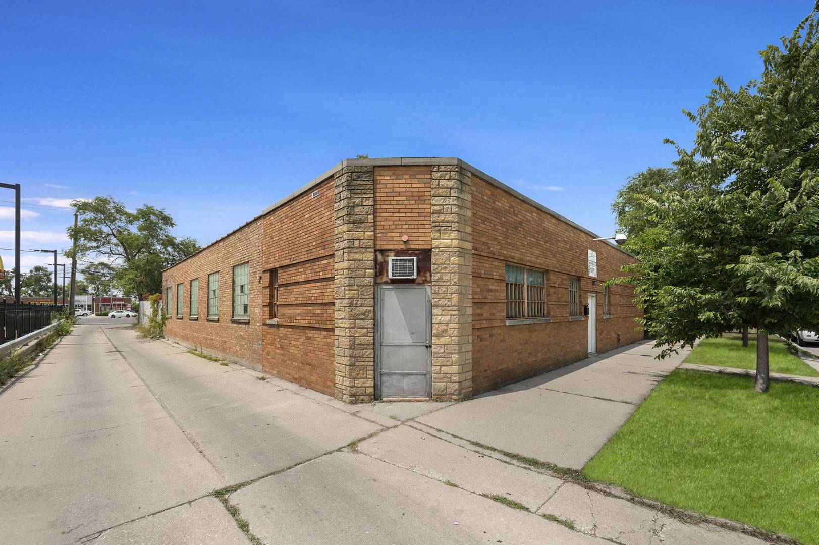7828 S Claremont AVE, Chicago, IL 60620