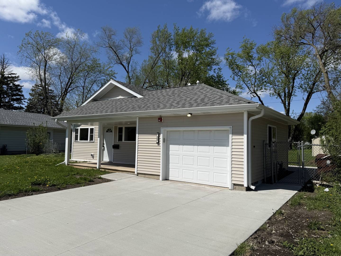 406 Sauk TRL, Park Forest, IL 60466