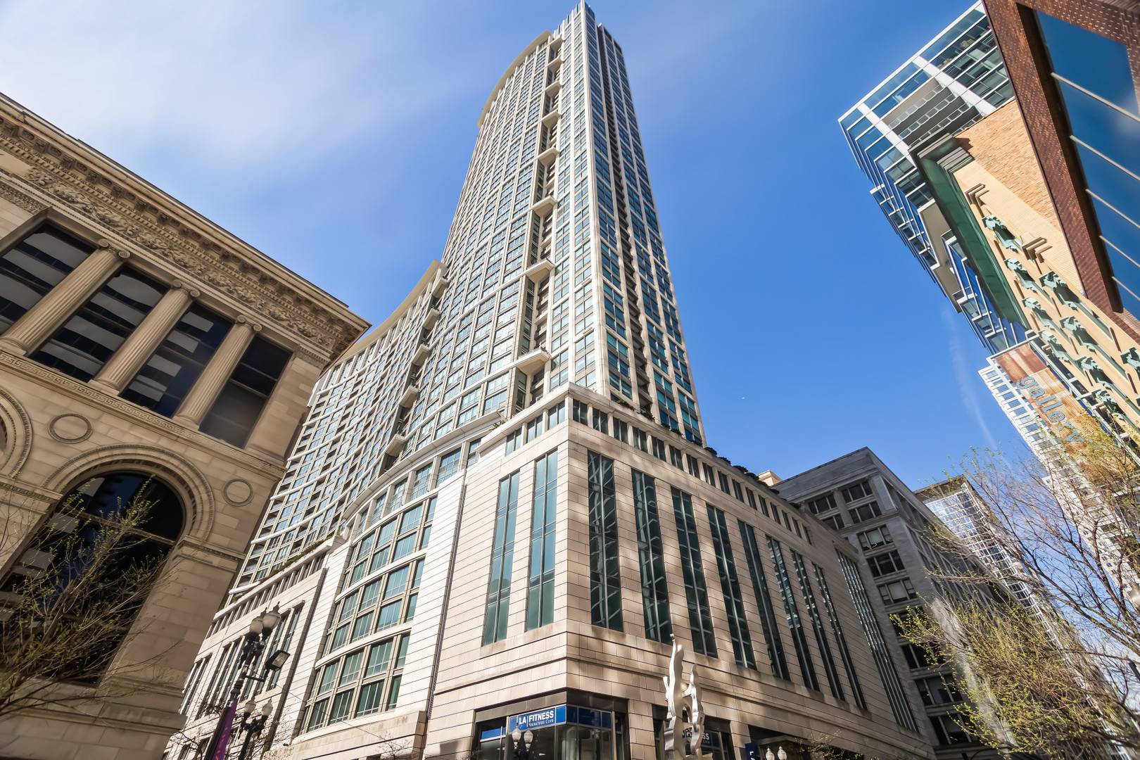 130 N Garland CT #1206, Chicago, IL 60603