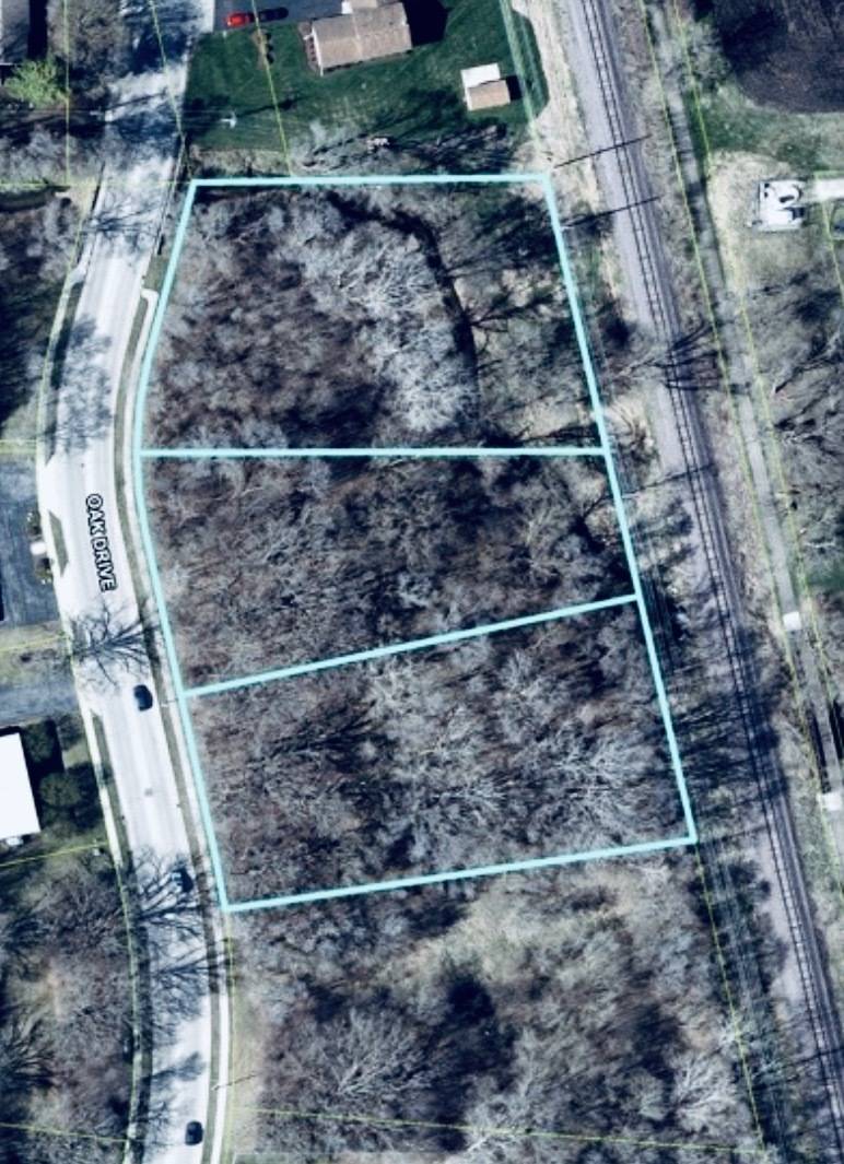 1716-1728-1740 Oak DR, Mchenry, IL 60050