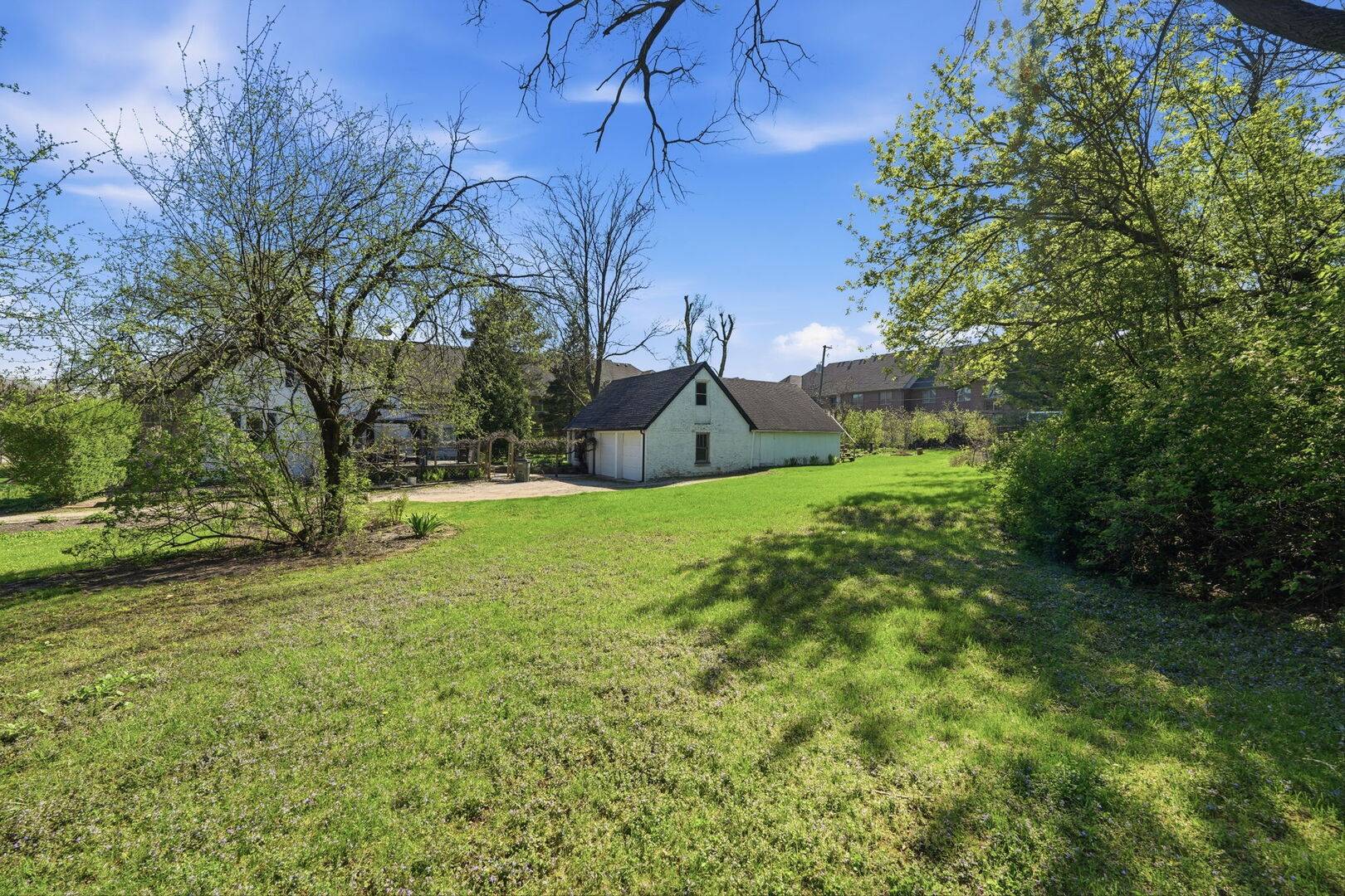 882 N FRANKLIN AVE, Palatine, IL 60067