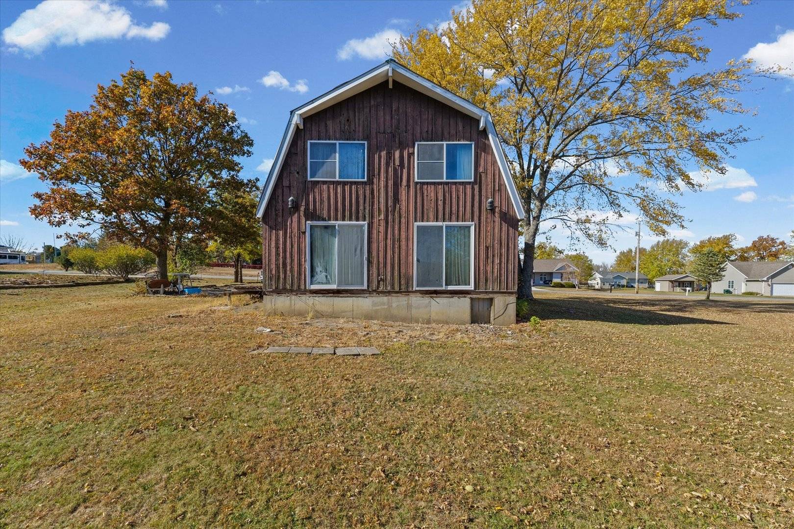 144 Pawnee DR, Loda, IL 60948