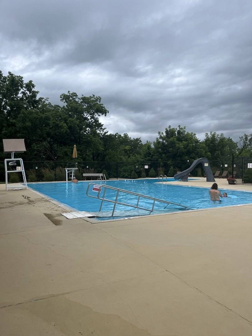 7 Arrowhead CT, Putnam, IL 61560