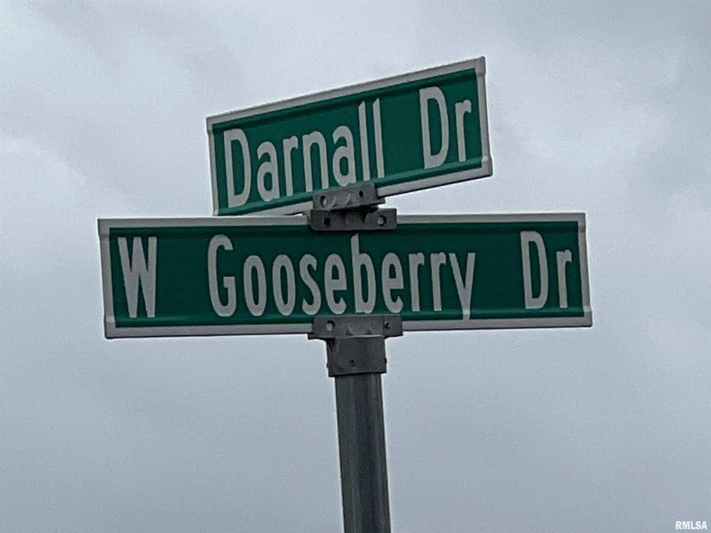 819 DARNALL DR, Geneseo, IL 61254