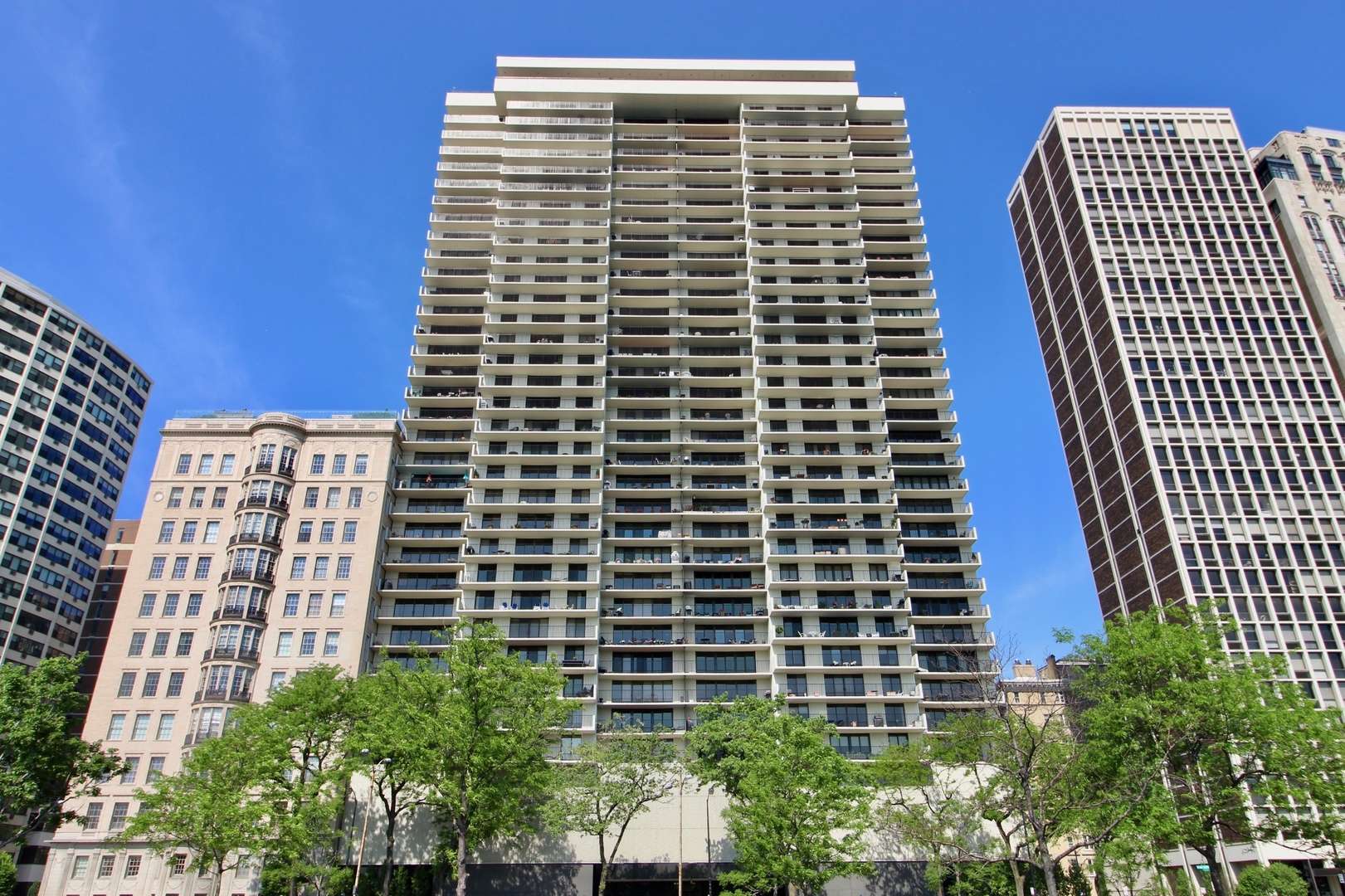 1212 N Lake Shore DR #28CS, Chicago, IL 60610