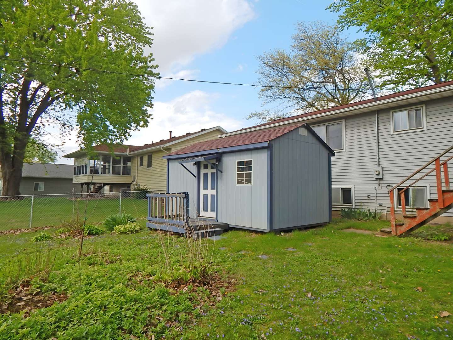1118 N 13TH ST, Clinton, IA 52732