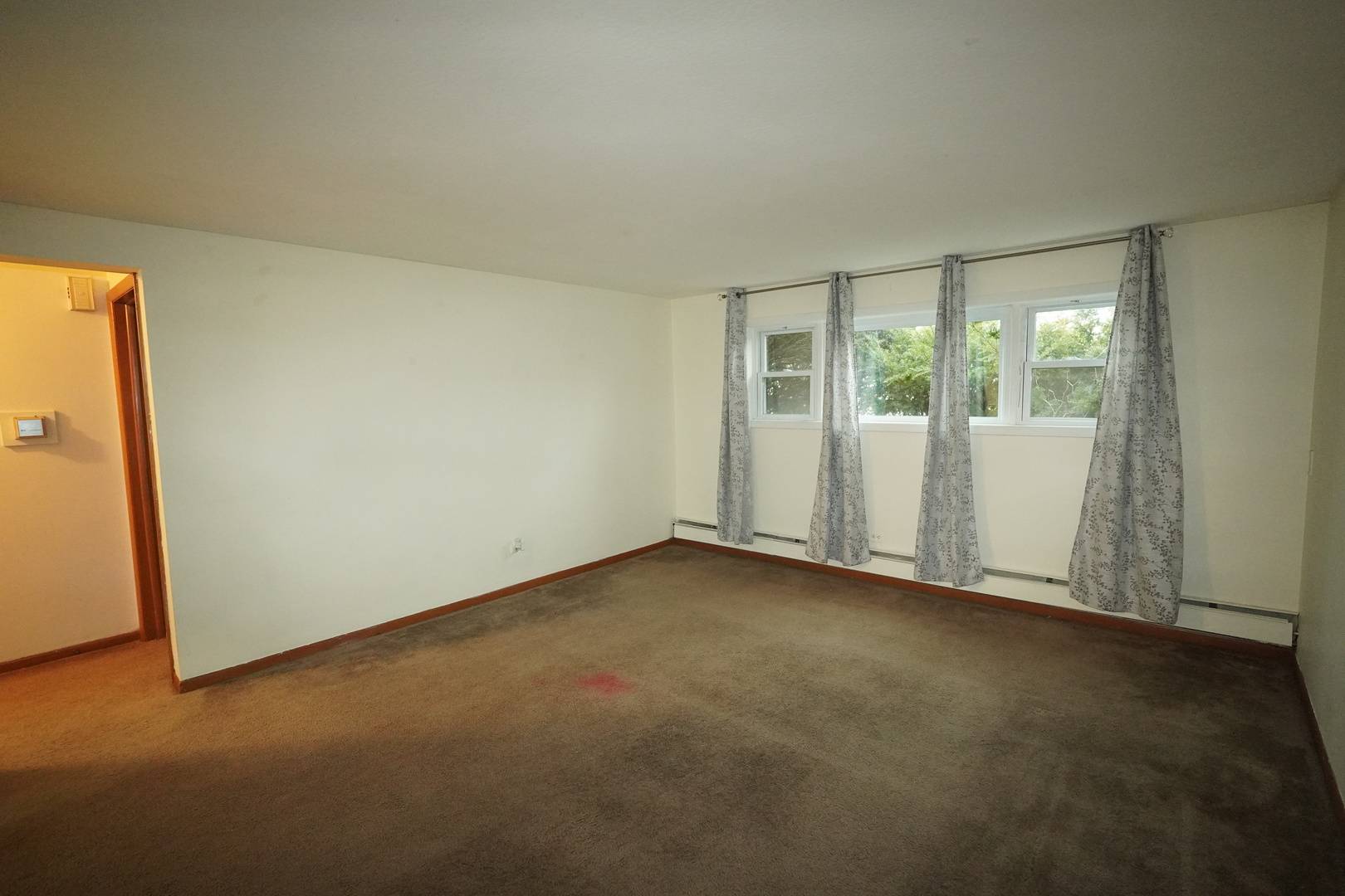 347 Dalewood AVE #5, Wood Dale, IL 60191
