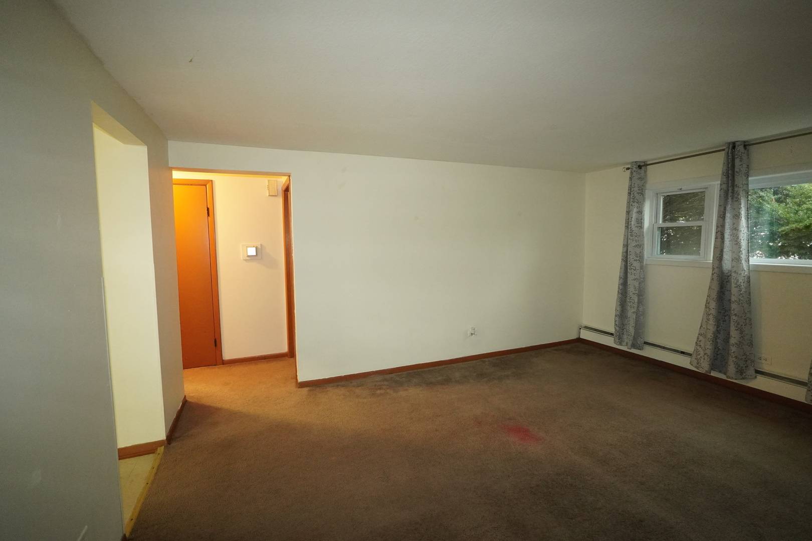 347 Dalewood AVE #5, Wood Dale, IL 60191