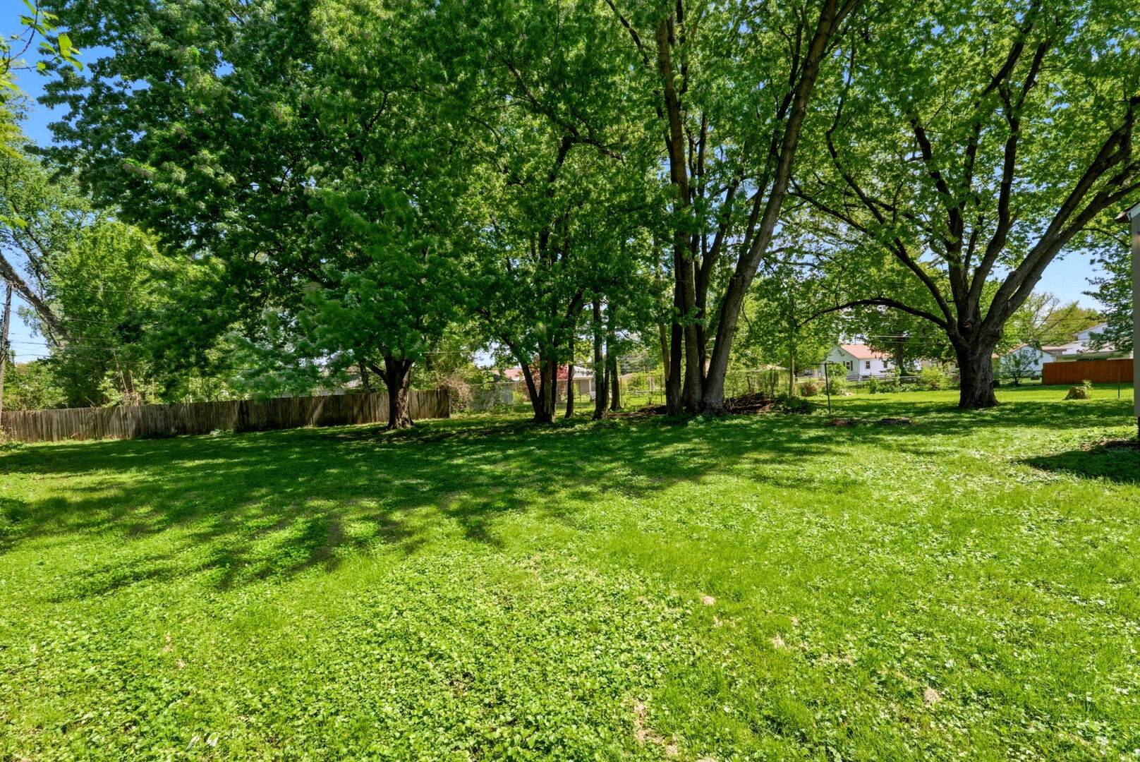 3804 15th Street B, Moline, IL 61265