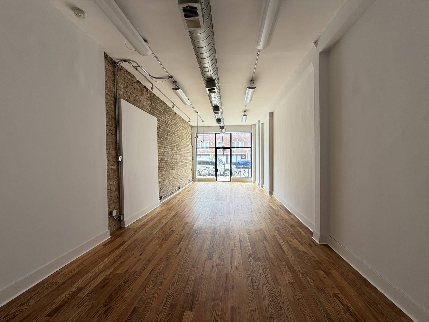 5237 N Damen AVE, Chicago, IL 60625