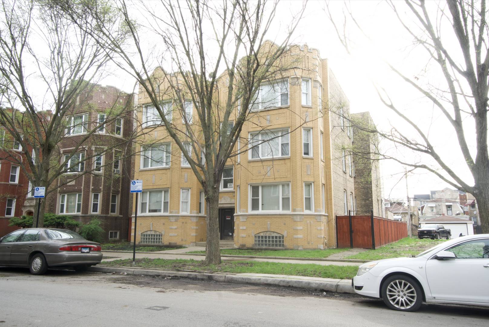 8022 S Paulina ST, Chicago, IL 60620