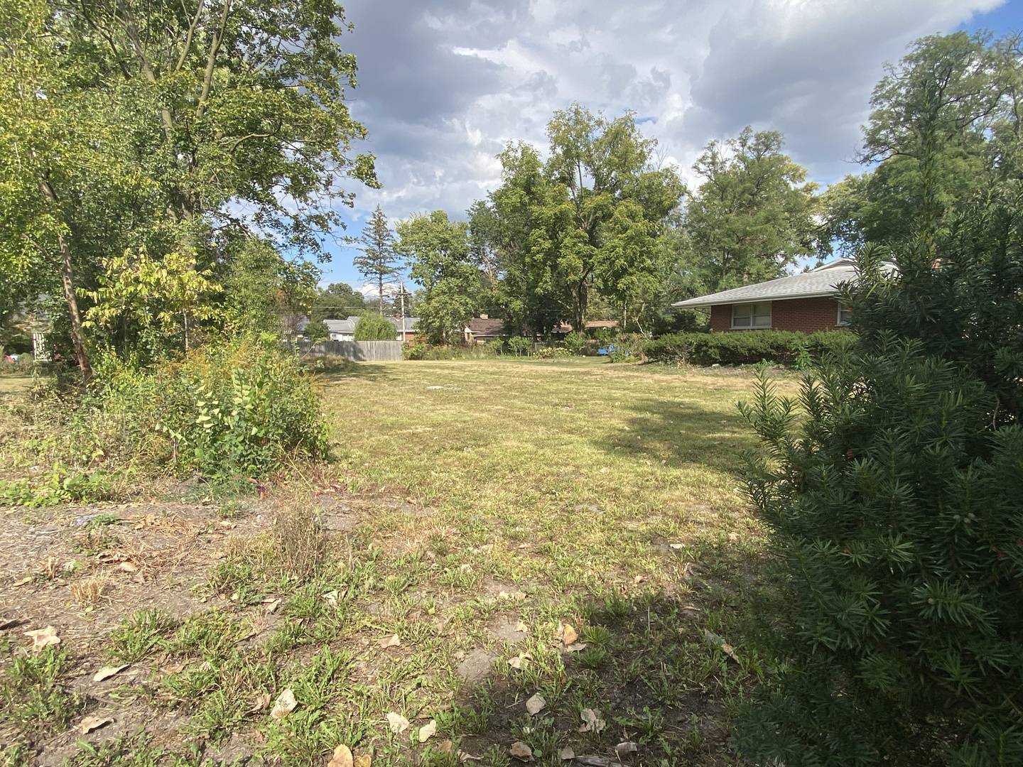 1738 Whitcomb AVE, Des Plaines, IL 60018