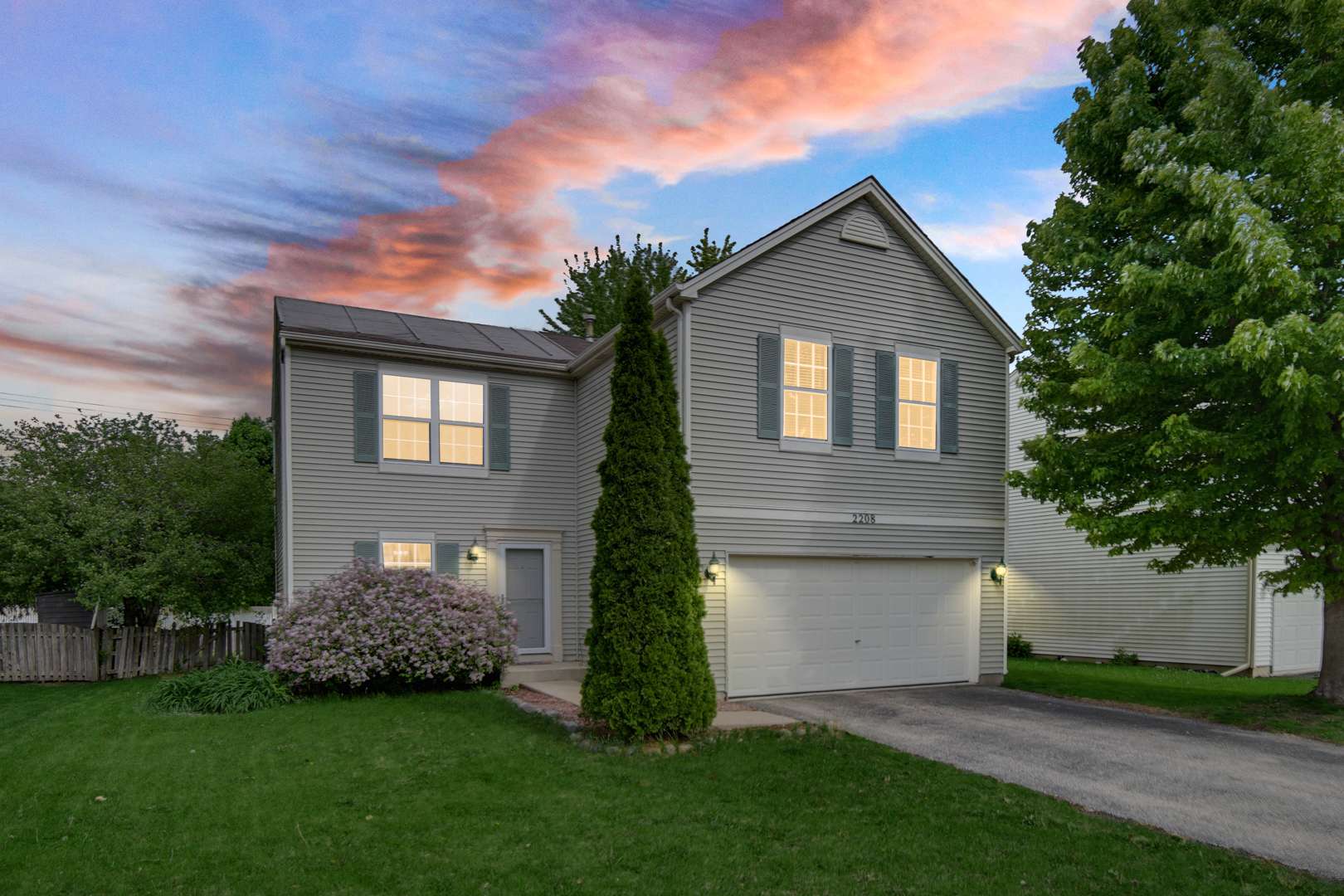 2208 Cherry Ridge DR, Plainfield, IL 60586