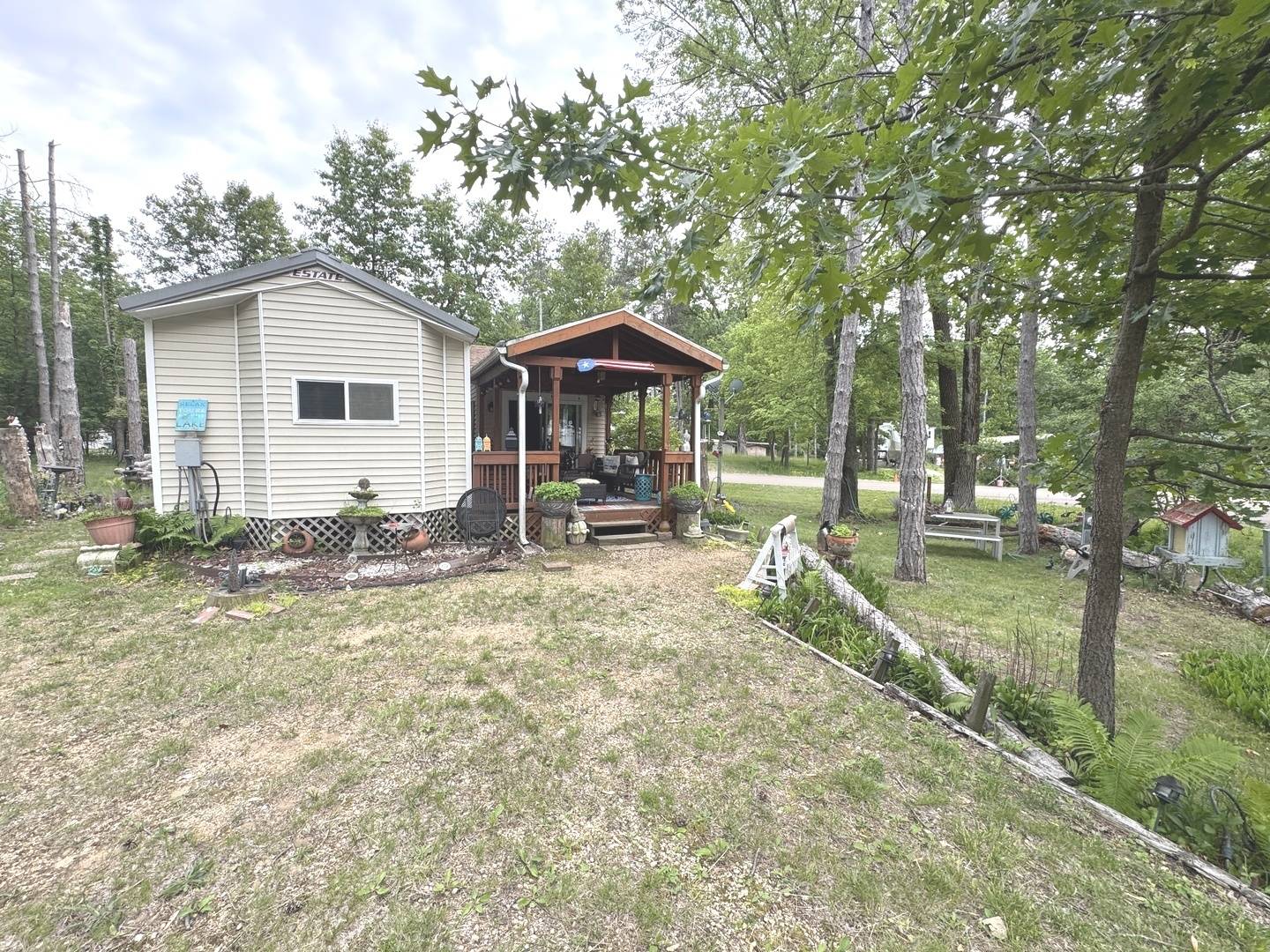 15-94 Woodhaven Lakes, Sublette, IL 61367