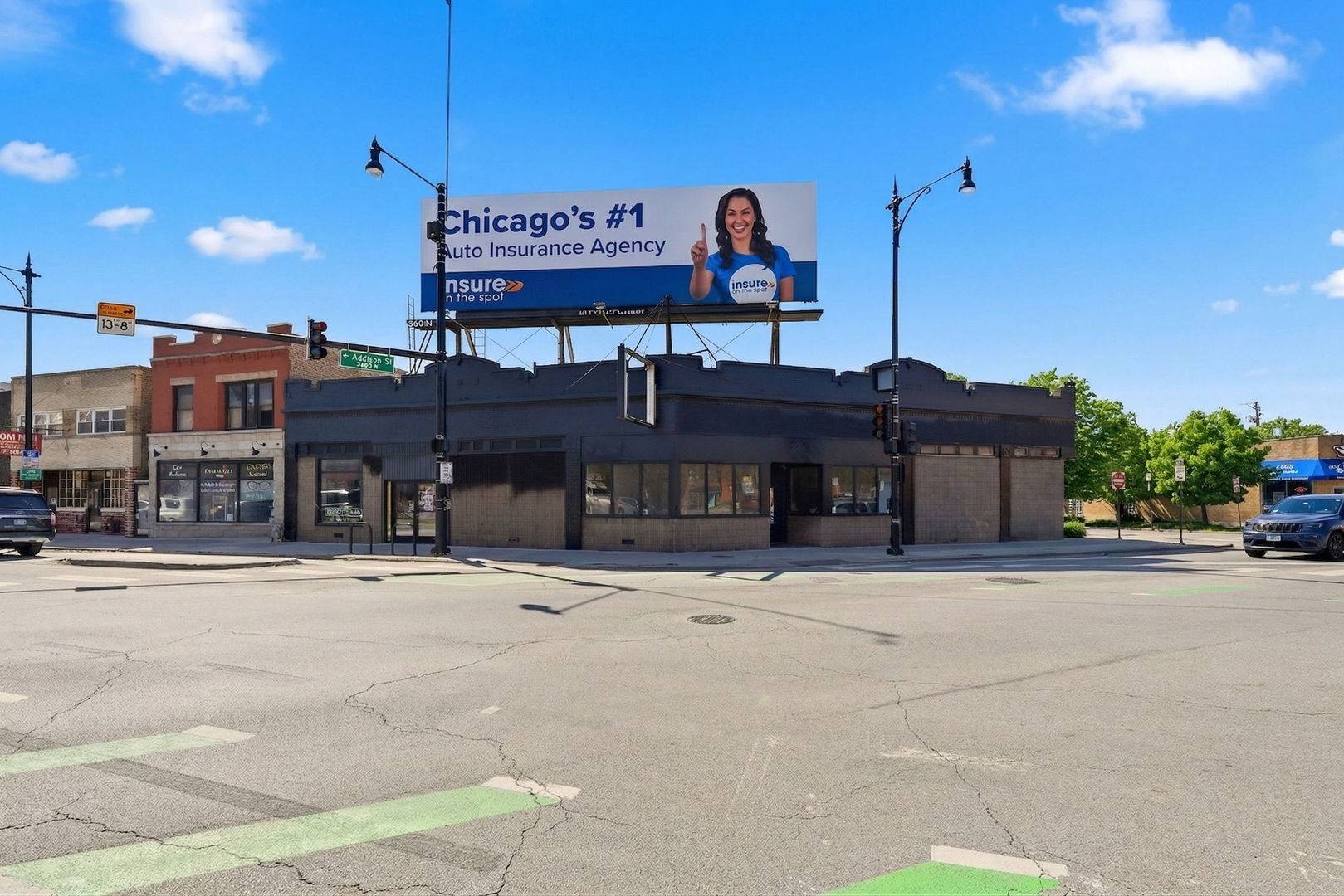 3596 N Milwaukee AVE, Chicago, IL 60641