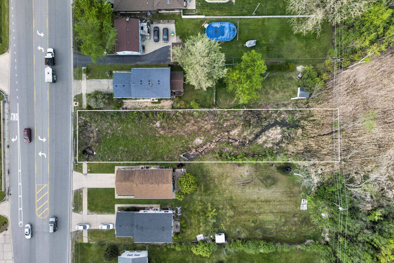 635 N Columbine AVE, Lombard, IL 60148