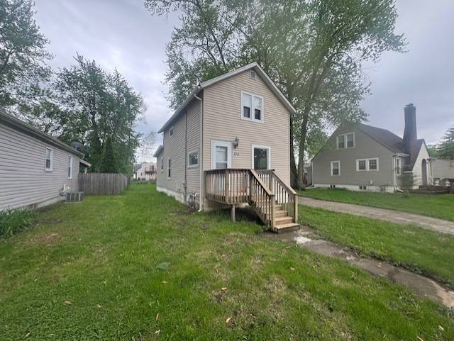 838 Spruce ST, Aurora, IL 60506