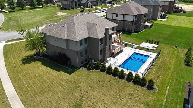 22612 Bear Claw LN, Frankfort, IL 60423