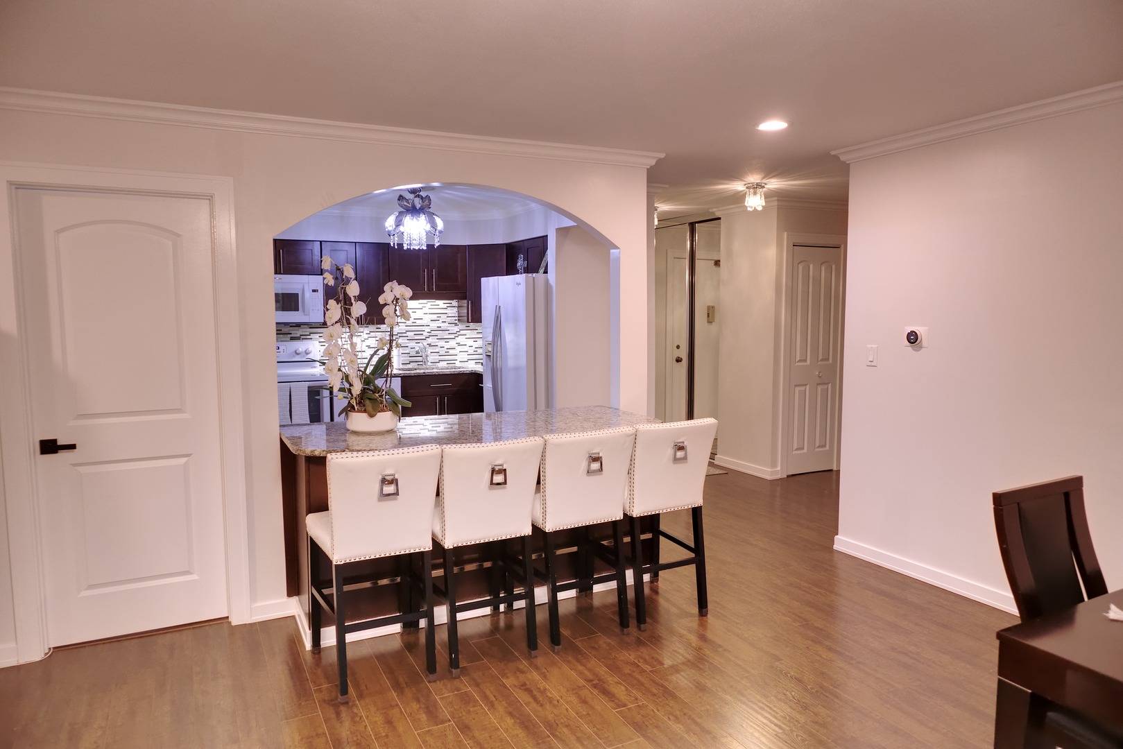 3110 Pheasant Creek DR #213, Northbrook, IL 60062