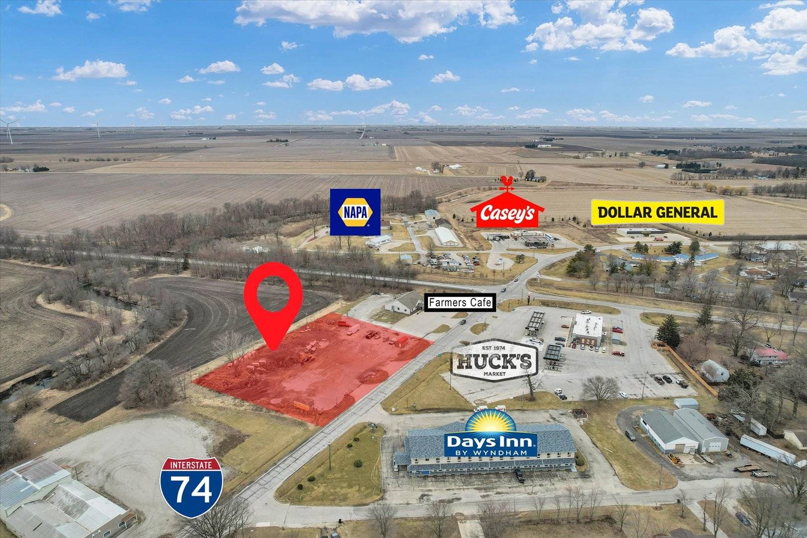 940 Clinton AVE, Farmer City, IL 61842