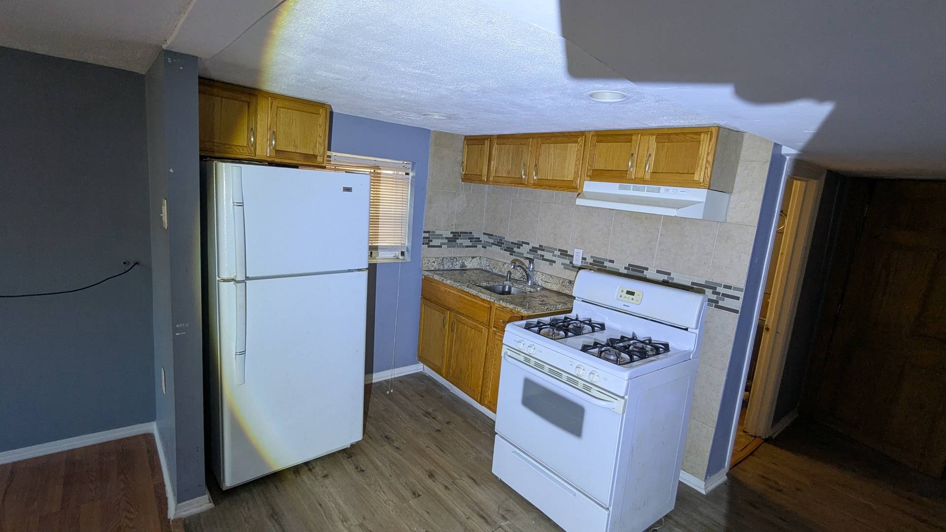 8112 S Exchange AVE, Chicago, IL 60617