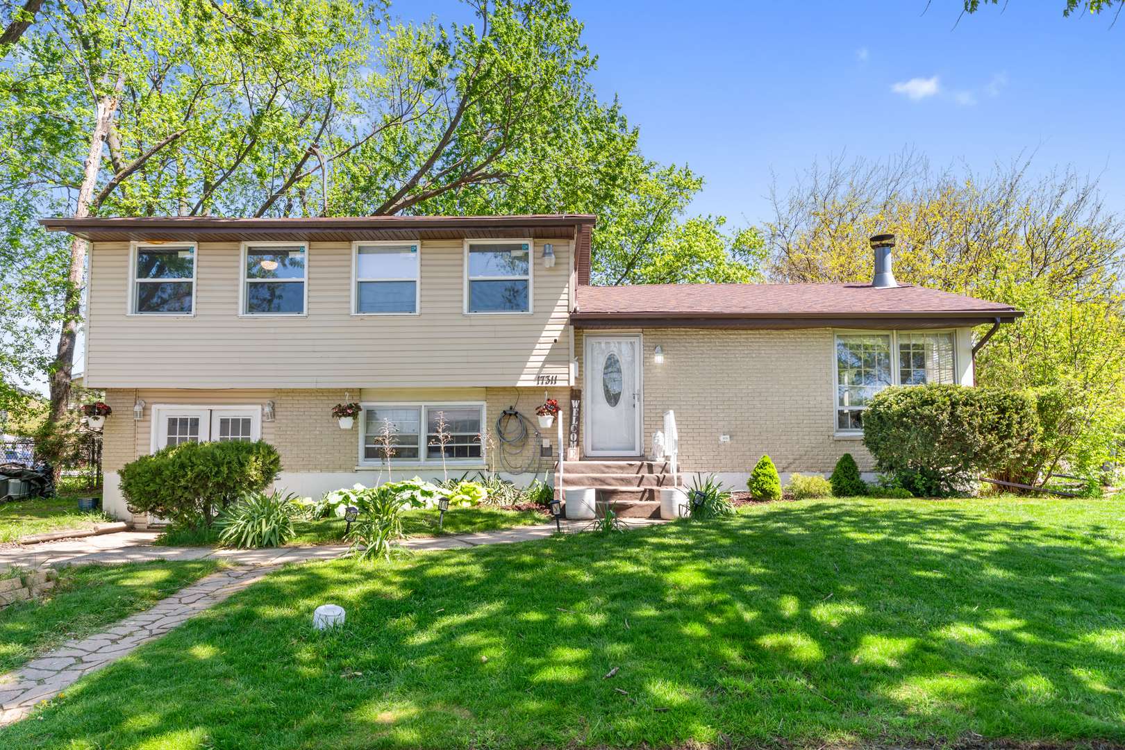 17311 Central Park AVE, Hazel Crest, IL 60429