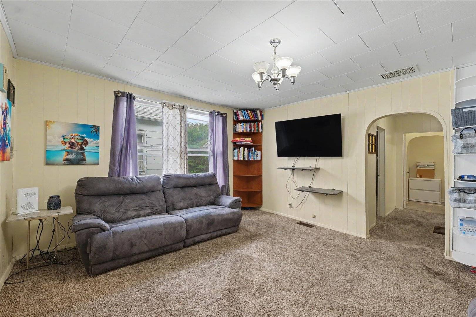 519 E Allen ST, Farmer City, IL 61842