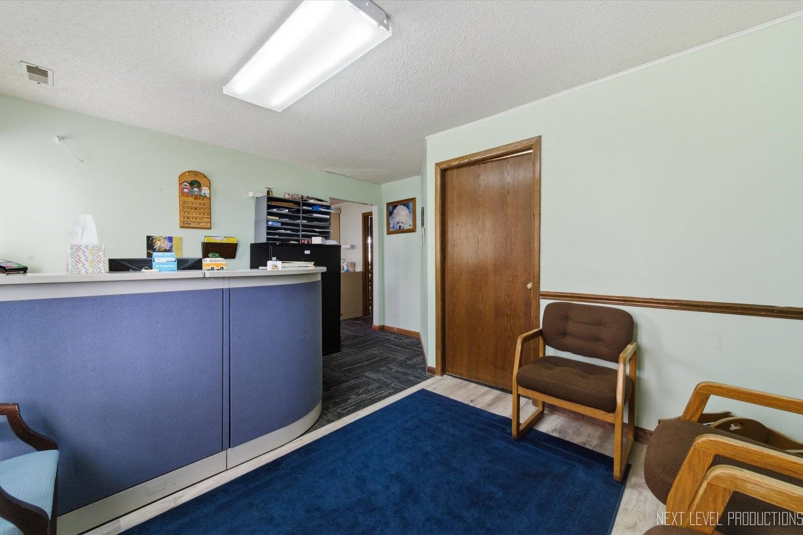 2000 Larkin AVE #103, Elgin, IL 60123